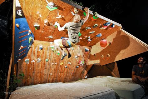 The Best Home Bouldering Wall Design