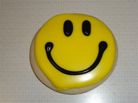 That's How I Roll: Smiley Face Cookies