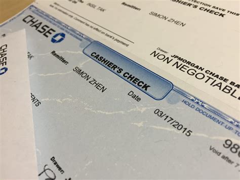 The Difference Between Certified Checks and Cashier Checks