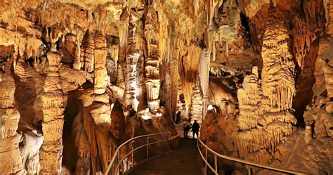 Luray Caverns: The Subterranean Marvel of the Blue Ridge Mountains