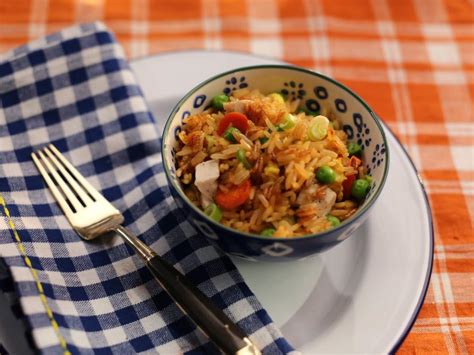 Chicken Fried Rice Recipe | Valerie Bertinelli | Food Network