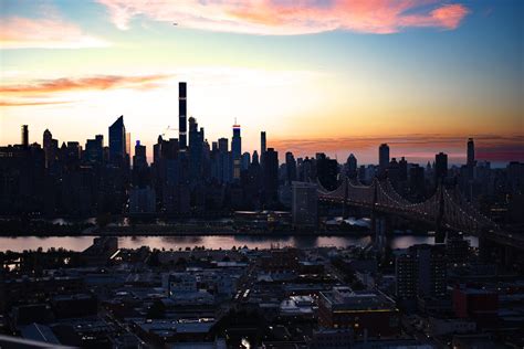 Manhatten Skyline Sunset from Long Island, NY [OC] [6016x4016] : r ...