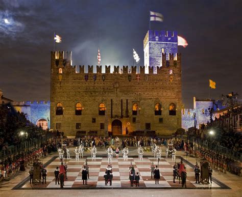 Touring Marostica | Discover its wonders with Medical Tourism Italy