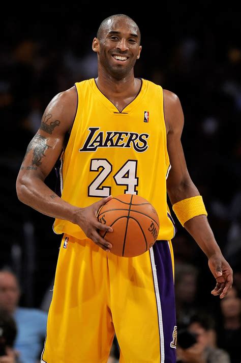 Legendary Kobe Bryant to Appear on the Cover of 'NBA 2K21 Mamba Edition'