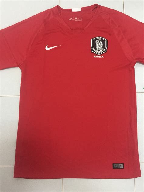 South Korea Home football shirt 2018 - 2020.