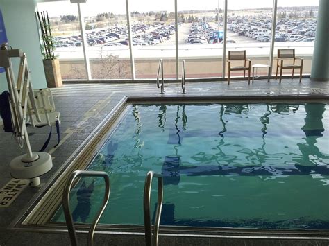 Hyatt Regency Pittsburgh International Airport Pool: Pictures & Reviews - Tripadvisor