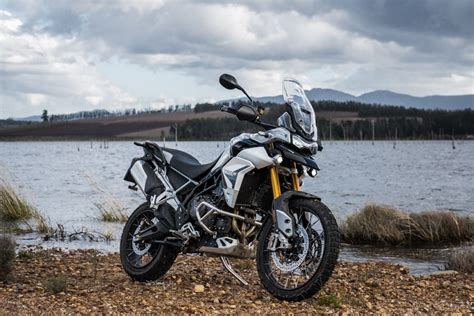 Triumph Tiger 900 Rally Pro Review — is it Dirt-Worthy? - ZA Bikers