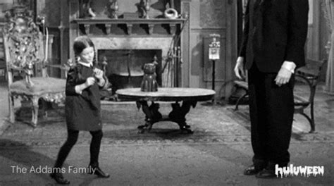 The Addams Family Animated Series 1970S GIFs - Get the best GIF on GIPHY