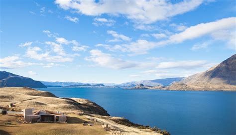 Exclusive Modern Architecture - Te Kahu Lakehouse - Release Wanaka