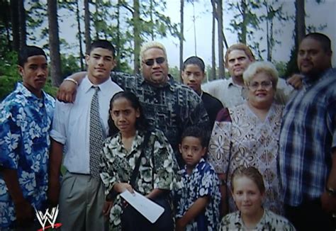 In this picture: Jimmy and Jey Uso, Roman Reigns, Rikishi, Jamal/Umaga and Rosey and other ...