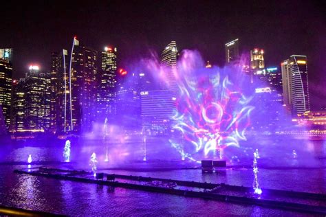 3 Best Light Shows In Singapore | Singapore itinerary, Singapore travel ...