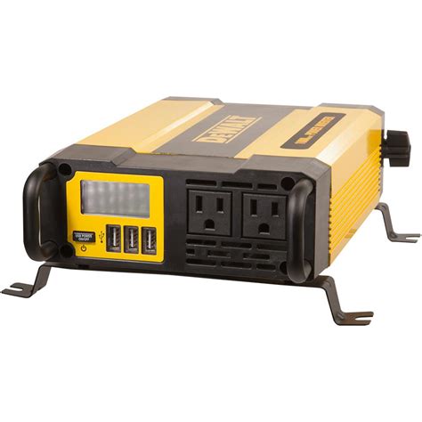 DEWALT 1000-Watt Power Inverter-DXAEPI1000 - The Home Depot