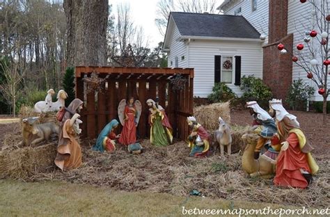 2 Landscaping: Landscaping Ideas Front Yard Nativity Scenes