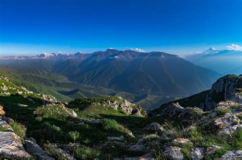 Stunning nature of the Caucasus – climbing Stolovaya Mountain · Russia Travel Blog