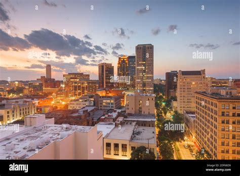 Birmingham, Alabama, USA downtown city skyline at twilight Stock Photo ...