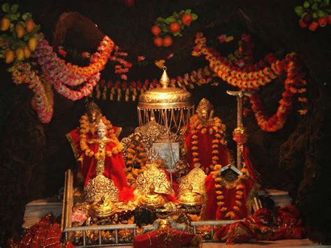 about vaishno devi temple ,Katra Jammu and Kashmir