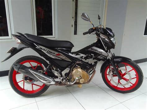 Satria Fu 150cc surat lengkap harga terjangkau, Motor di Carousell