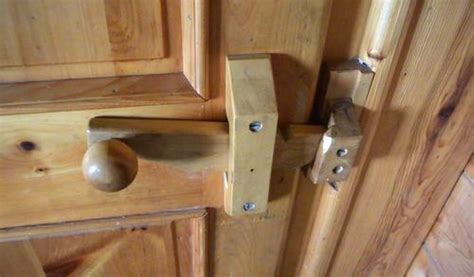 Wooden door knobs & latches