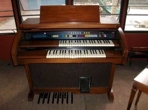 Allen Digital 2-Manual 201c Organ for Sale in Venice, Florida Classified | AmericanListed.com