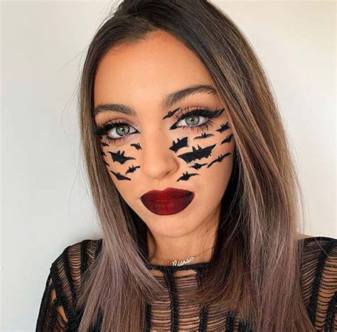 21 Bat Makeup Ideas for Halloween 2020 - StayGlam