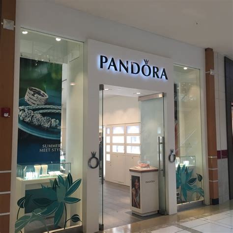 Pandora International Plaza - Tampa, FL