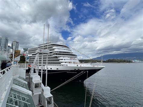 Top Vancouver Hotels Near the Cruise Port & Shuttle Service - Uncovering British Columbia