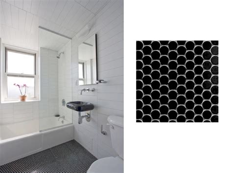 WEST END COTTAGE: Bathroom Floor Tiles