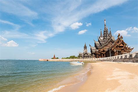 27,600+ Pattaya Beach Stock Photos, Pictures & Royalty-Free Images - iStock