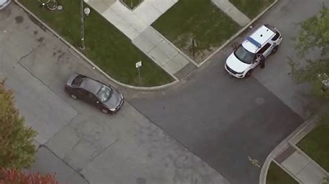 Suburban police chase ends in Chicago, 2 arrested | FOX 32 Chicago