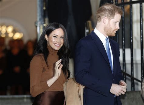 Questions of racism linger as Harry, Meghan step back - Egypt Independent