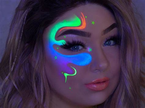 Neon Makeup Looks