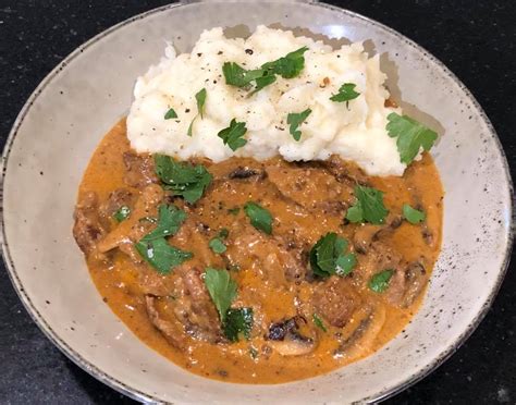 Slow Cooker Beef Stroganoff - Slow Cooker Tip