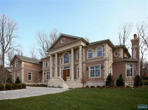 Poll: Battle Of The $6 Million New Jersey Mansions | Homes of the Rich