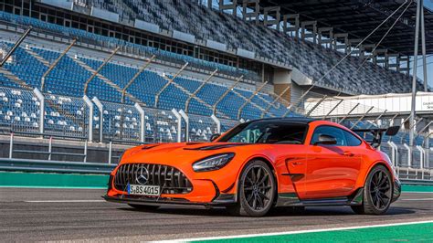 2021 Mercedes-Benz AMG GT Black Series: Track athlete comes with 720 hp, $326,050 price tag