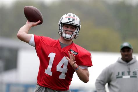 What we learned about Jets' Sam Darnold during OTAs | Strengths ...