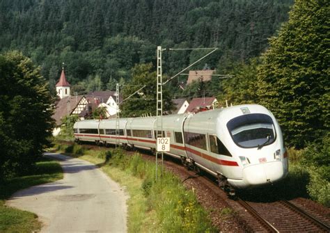 ICE train in Germany | Eisenbahn, S bahn, Verkehrsmittel