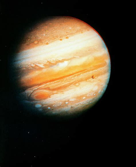 Voyager 1 Photo Of Jupiter Photograph by Nasa/science Photo Library ...