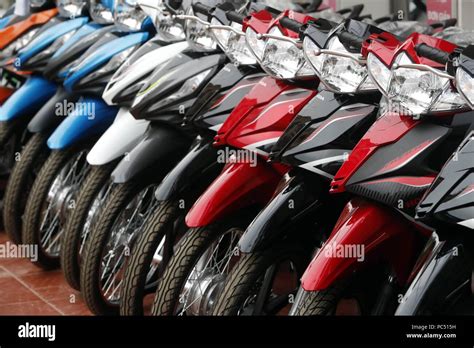 Honda motorcycle vietnam hi-res stock photography and images - Alamy