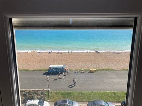 TRAVELODGE WORTHING SEAFRONT - Hotel Reviews, Photos, Rate Comparison ...