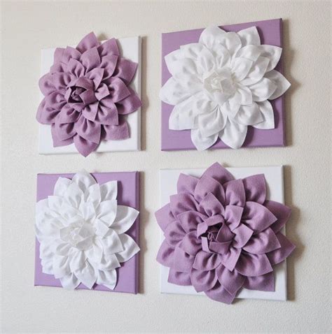 23 Adorable Lilac Decorations