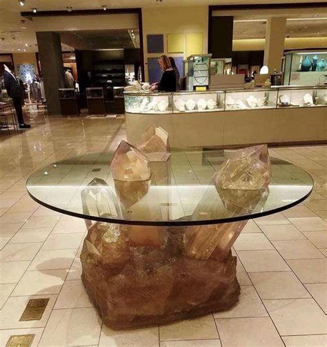 This quartz table looks awesome - 9GAG