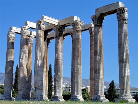 Temple of Olympian Zeus Description in Athens, Greece - Encircle Photos