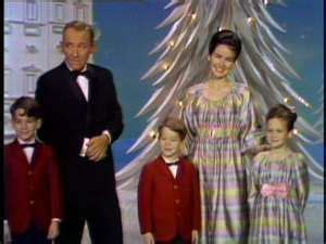 bing crosby family christmas - Yahoo Image Search Results | Christmas tv shows, Christmas ...