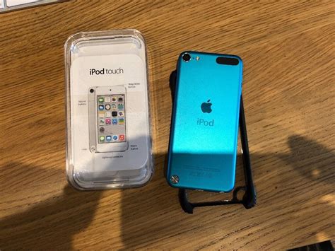 iPod touch Blue 32GB Gen 5 | in Enfield, London | Gumtree