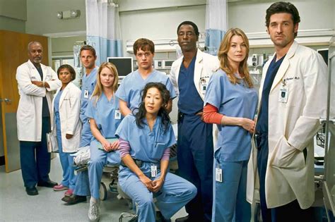 Grey's Anatomy dona material sanitario a hospitales de Seattle | Vogue