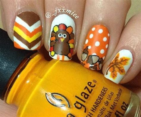 15 Incredible Turkey Nail Art Designs That Are Mind-Blowing | Fabulous Nail Art Designs