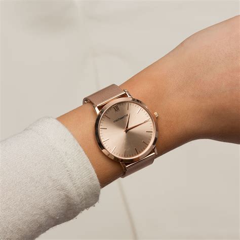 Ladies Mesh Bracelet Watch in Stainless Steel