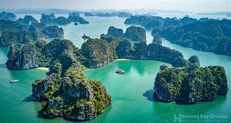 Bai Tu Long bay Cruises | Halong Bay Cruises