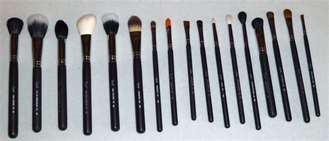 REVIEW: Sigma Makeup Brushes - Nataly's Corner