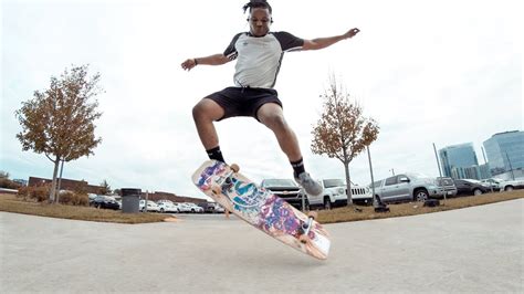 "Splashville" | Longboard Freestyle in Nashville - YouTube